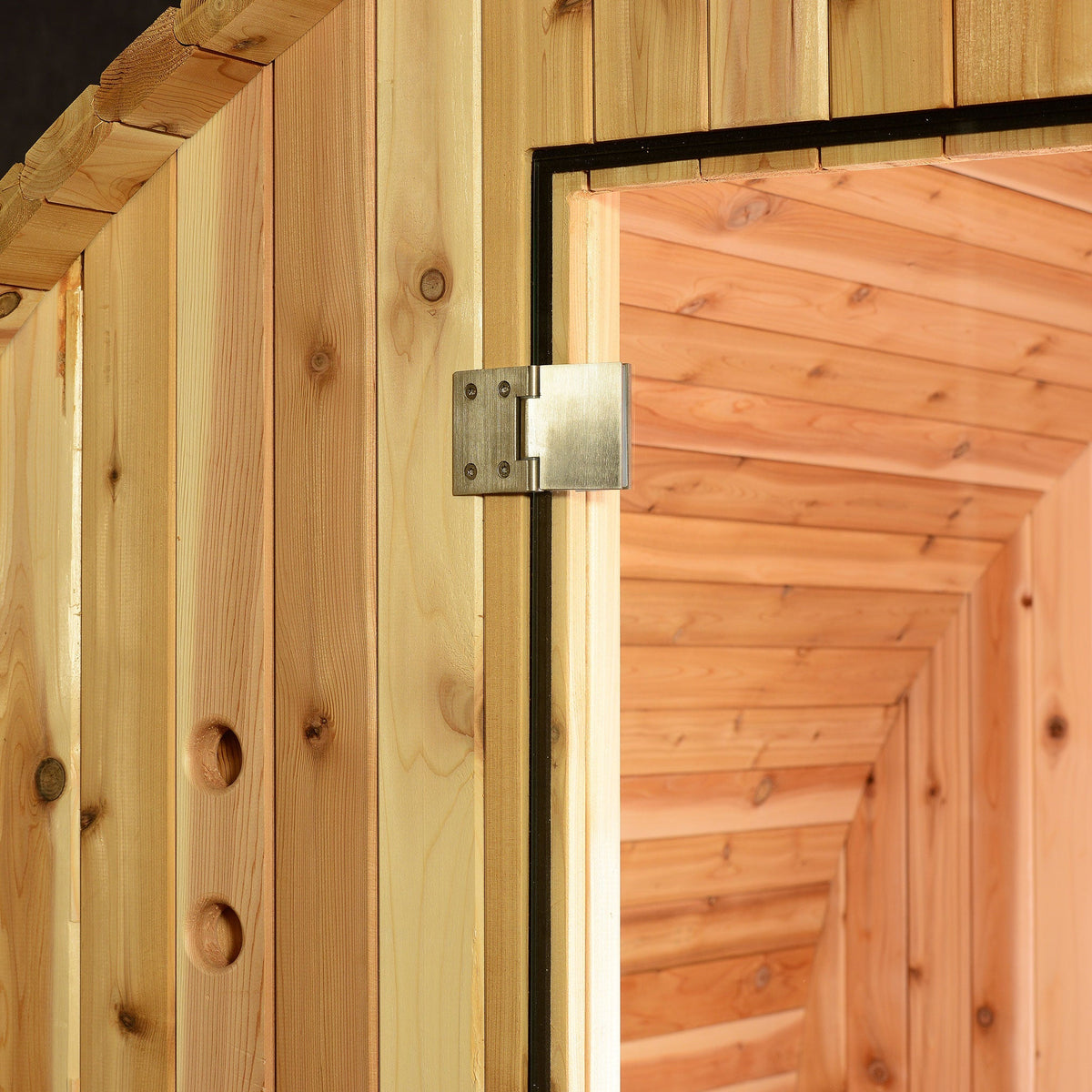 Almost Heaven Essex 4 Person Classic Barrel Sauna