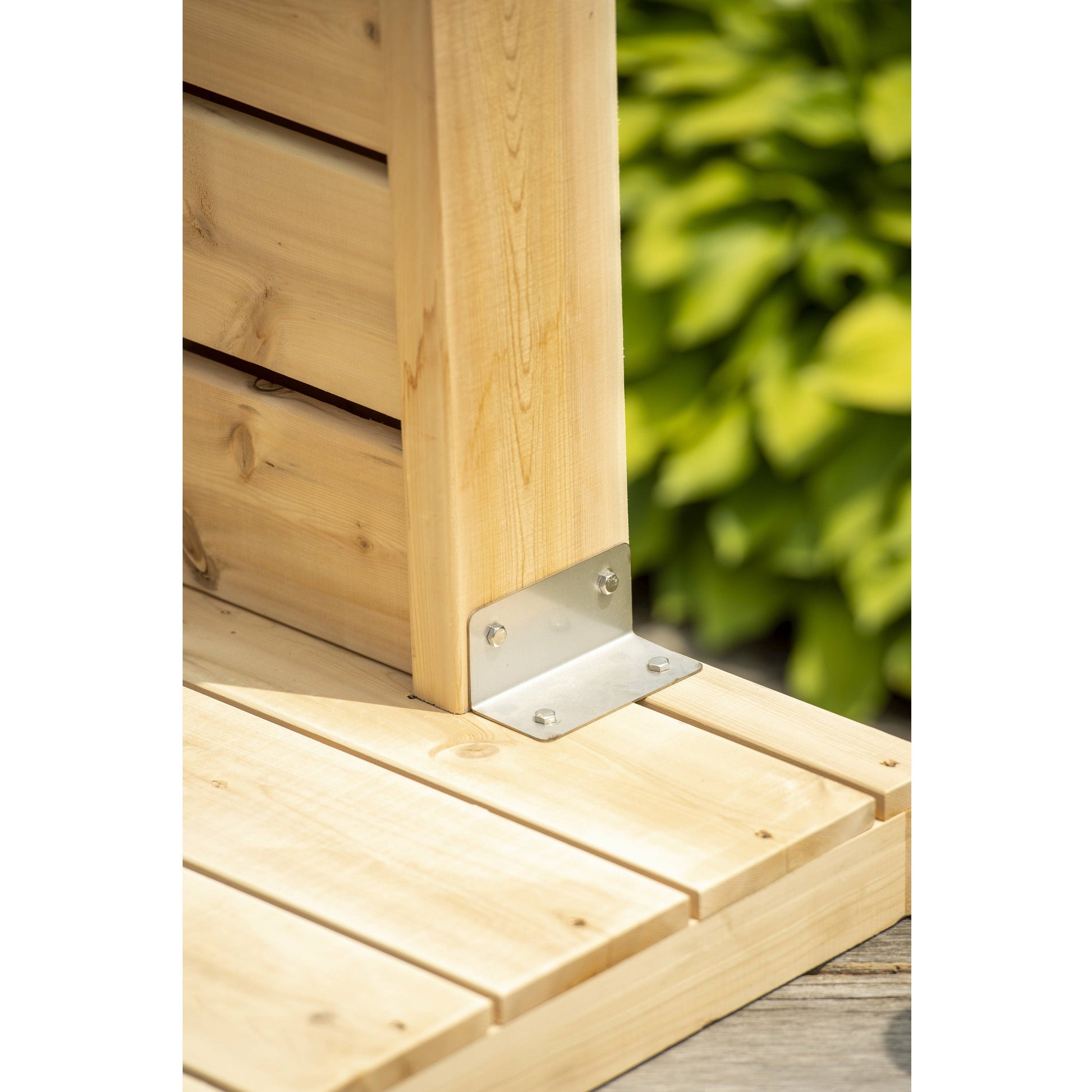 Dundalk Sierra Pillar Outdoor Shower Dundalk LeisureCraft Print-3630.jpg