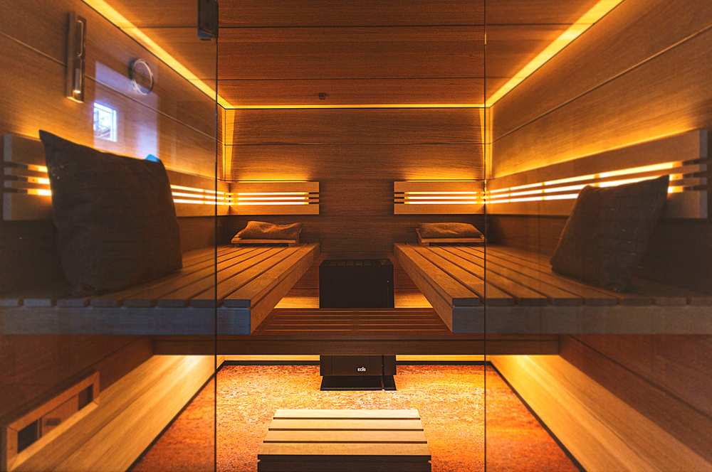 EOS Mythos S35 Sauna Heater Stainless Steel - 9kW,Matte White - 9kW,Matte White - 7.5kW,Matte Black - 7.5kW EOS csm_eos_bg_Waermegrad_MythosS35_Vapor_0c1b50291f.jpg